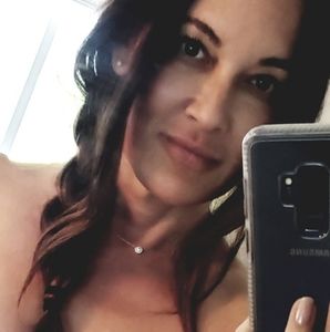 Meet your Posher, Teri